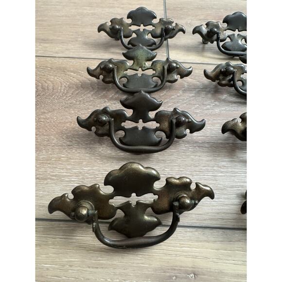 Vintage Brass Drawer Pulls Victorian Gold Batwing Chippendale Bail Pull Set 12 - Picture 2 of 9